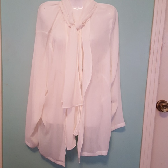 Dialogue sheer over blouse/jacket/tunic - Picture 2 of 6